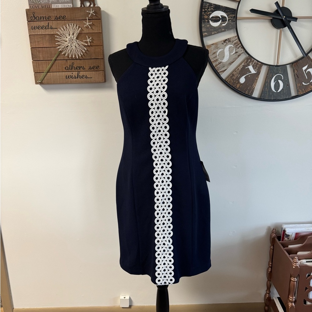 Sz6 Eliza J navy blue sleeveless halter dress. White nautical appliqué. NWT!